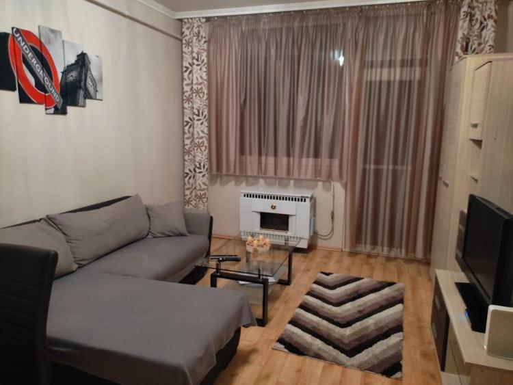 Hódmezővásárhely Kertvaros24 Apartman المظهر الخارجي الصورة